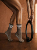 AREAFORM GRIP SOCKS - BROWN